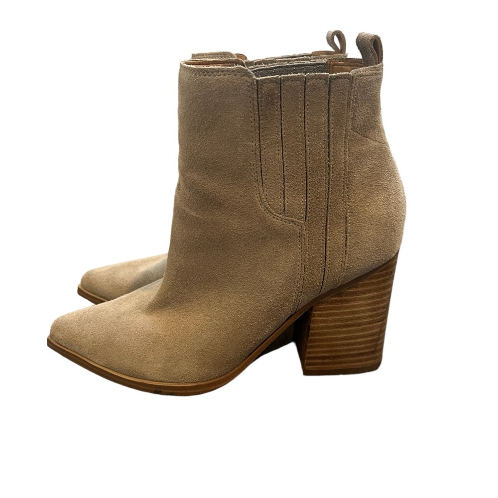 Marc Fisher LTD Oshay Pointed Toe Bootie in Cloud Suede